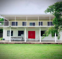 Holiday Rental - Huge House With Beach Views - Travel Search