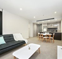 Homely Albert Park Suite Next to Grand Prix Circuit - Tourism Guide