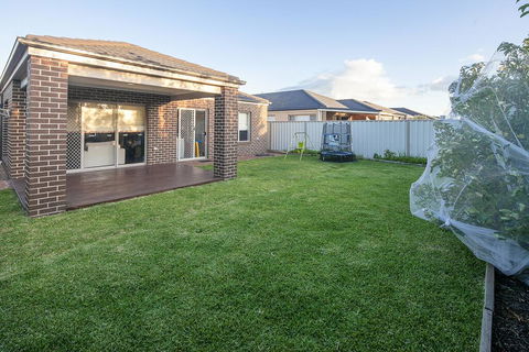 Homely Getaways In Central Pakenham - Pet Friendly - Travel Search 1