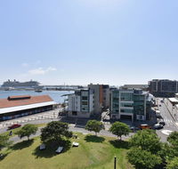 Honeysuckle Haven - harbour facing  walk to restaurants - Tourism Guide