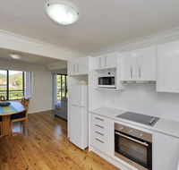 Horace St 85 - Shoal Bay - Tourism Guide