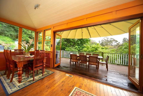 JILLS RETREAT LEURA/KATOOMBA - Tourism Guide 3