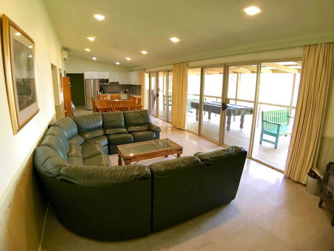 Jindalee Spa Lodge - Tourism Guide 3
