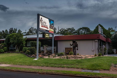 Jolly Swagman Acccommodation Park - Cruises Travel 1