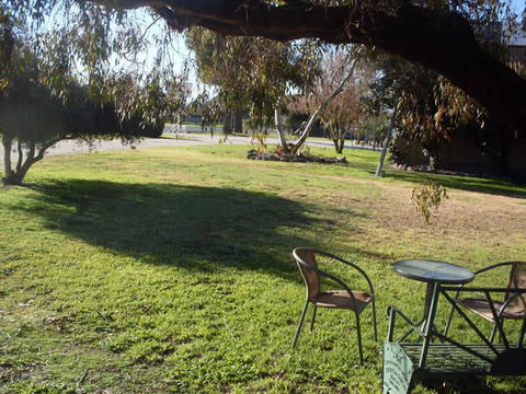 Jolly Swagman Motor Inn Holbrook - Tourism Guide 1