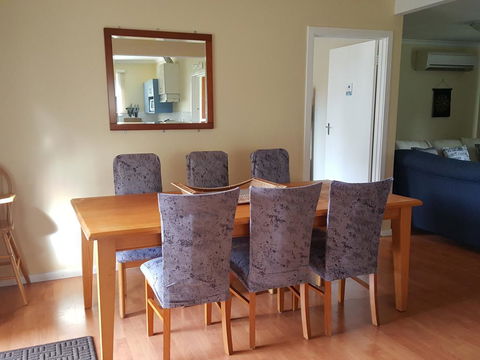 Kaishua House - JK Family Lake House - Travel Agents 3