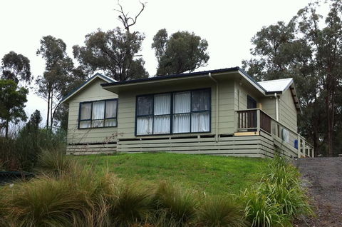Kaishua House - JK Family Lake House - Travel Agents 0
