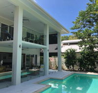 Kallista Ocean Edge Estate Palm Cove 5 min to the beach and restaurants - Travel Search