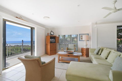 Kari 3 - 3/7 Peregian Esplanade - Tourism Guide 1