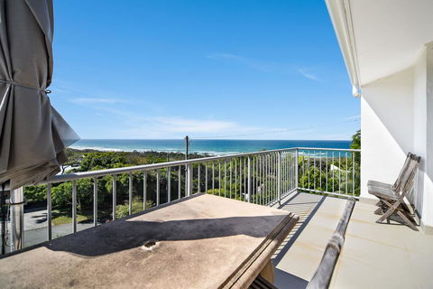 Kari 3 - 3/7 Peregian Esplanade - Tourism Guide 2