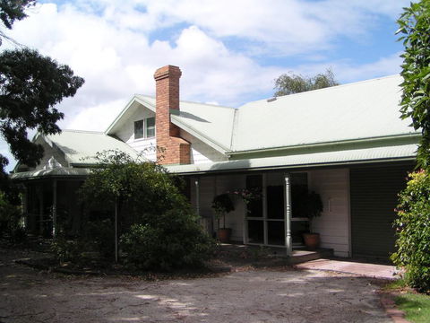 Karingal Homestead B&B - Travel Search 1