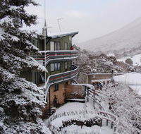 Kasees Apartments  Mountain Lodge - Cruises Travel