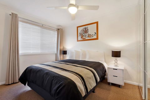 Kestrels Rest 1/116 Gippsland Street - Tourism Guide 3