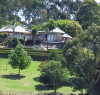 Kiah Country Gardens BB - Travel Agents