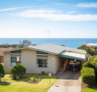Kianga Parade Beach House - Cruises Travel