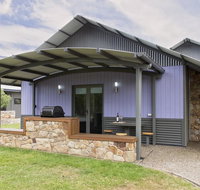Kickenback Studio - Contemporary accommodation in the heart of Crackenback - Tourism Guide