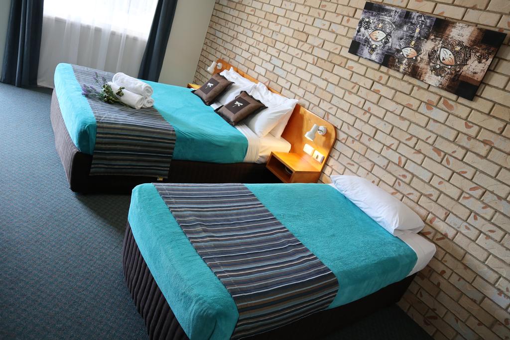 Woolmar QLD Travel Agents