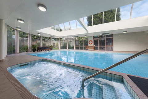 Kimberley Gardens Hotel, Serviced Apartments And Serviced Villas - Tourism Guide 1
