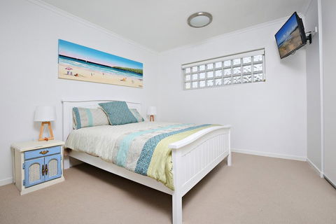 Kings Edge Unit 1, 34 Esplanade (Princess Lane) - Tourism Guide 1