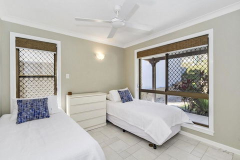 Kingscliff Ocean Vista With Jacuzzi Spa - Tourism Guide 3