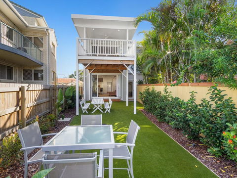 KINGY BEACH HOUSE @ 162 - Tourism Guide 1