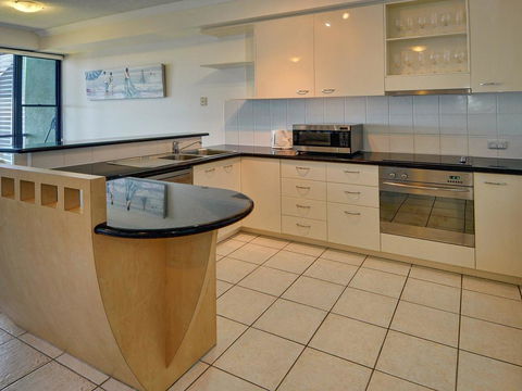 Kirribilli 13 - 2 BDRM Riverview Apartment - Tourism Guide 3