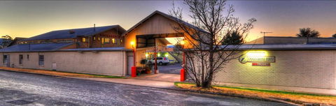 Kookaburra Lodge - Tourism Guide 0