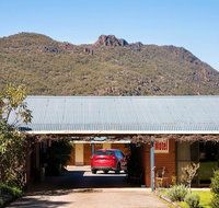 Kookaburra Motor Lodge - Tourism Guide
