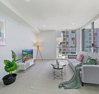 KOZYGURU MASCOT WALK TO STATION MODERN DESIGNER 2 BED APT FREE PARKING NMA260-312 - Tourism Guide