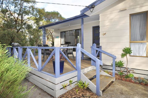 KYEEMA - FREE WIFI & NETFLIX - PET FRIENDLY (OUTSIDE ONLY) - Travel Search 3