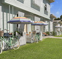 La Costa Beachside Motel - Tourism Guide