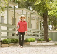 Lake Hamilton Motor Village and Caravan Park - Travel Agents