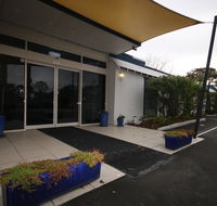 Lake Munmorah Motel - Travel Agents