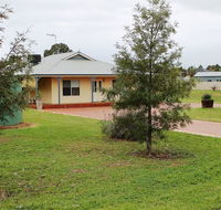 Lake Tyrrell Accommodation - Cruises Travel