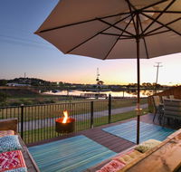 Lakeside Deck House - Travel Search