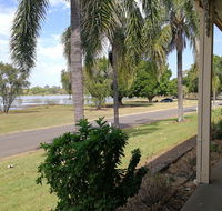 Lakeside Lodge Motel - Cruises Travel
