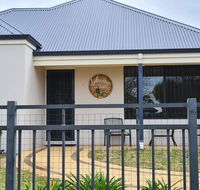 Lakeview Getaway - Travel Agents