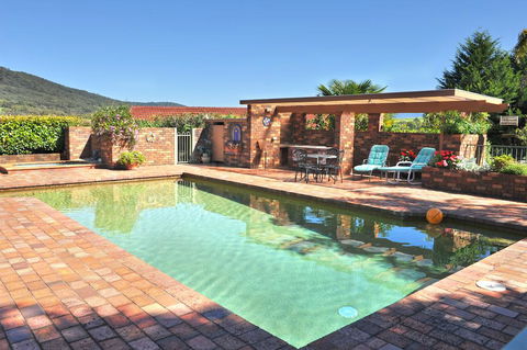 Langbrook Cottages - Travel Agents 1