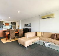 Large 3 Bedroom Apartment with River Views near the Stadium - Tourism Guide