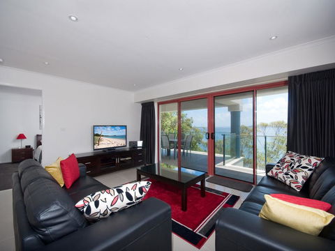 Le Vogue, Unit 11, 16 Magnus Street - Cruises Travel 0