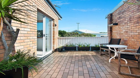 Lennoxville - Lennox Head - WiFi - Air-Conditioning - Travel Search 3