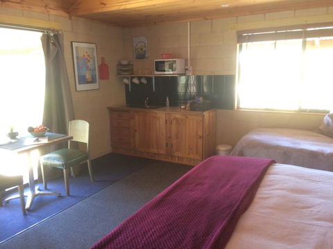 Lillicur Vineyard B&B - Travel Search 3