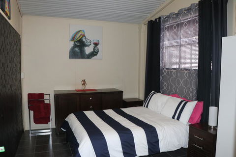 Linga Longa Spiritual Retreat - Travel Search 1