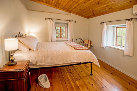 Lucy's Cottage - Cruises Travel 1
