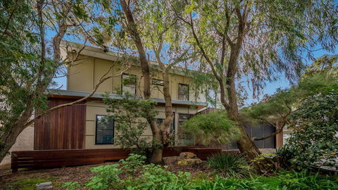 LUXURY BY THE SEA - CLOSE TO THE BEACH - Travel Search 0