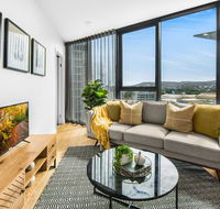 Luxury Inner-city Pad with Pool Gym and Sauna - Tourism Guide