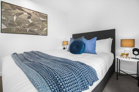 Luxury Inner-city Pad With Pool, Gym And Sauna - Tourism Guide 3