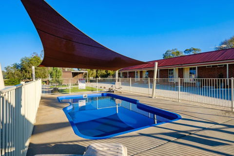 Lydoun Motel - Cruises Travel 0