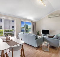 Macadamia Court 6 - Nelson Bay - Cruises Travel