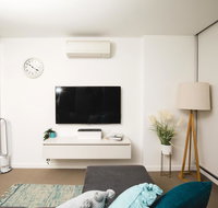 Madison Apartment in CBD - Free tram and free parking - Tourism Guide